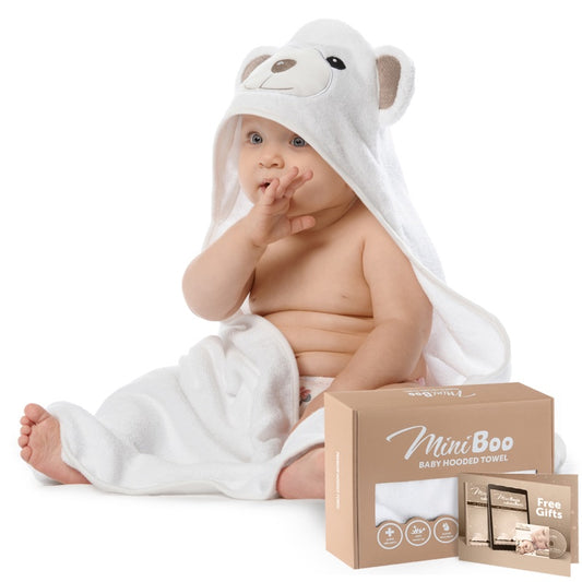 The Bear hooded towel