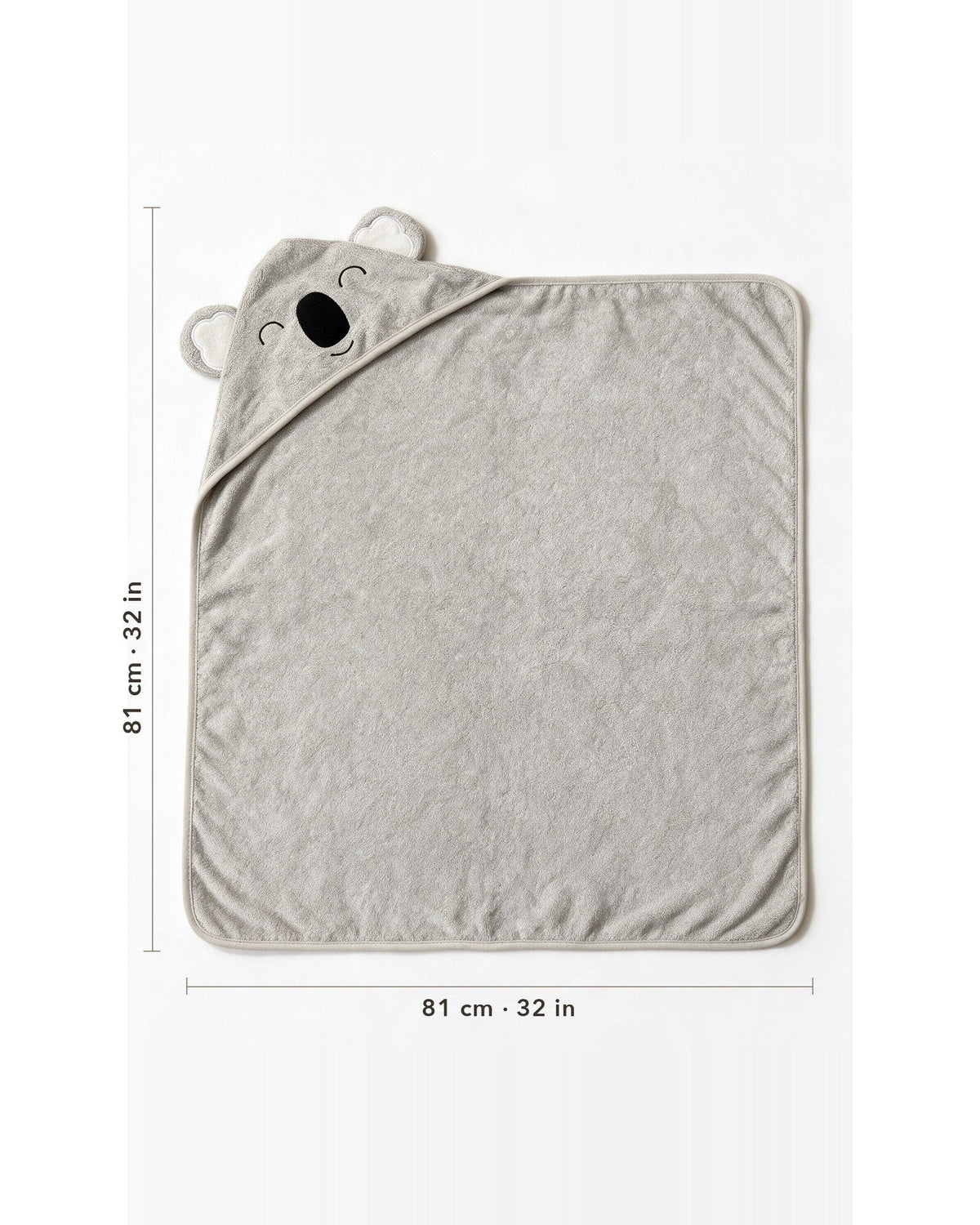 Each towel measures 81 × 81 cm (32 × 32 in)